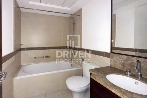 Apartamento en 29 Burj Boulevard, Downtown Dubai (Downtown Burj Dubai), Dubai, estudio, 43.57 m², № 140491 - foto 10