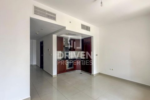 Apartamento en 29 Burj Boulevard, Downtown Dubai (Downtown Burj Dubai), Dubai, estudio, 43.57 m², № 140491 - foto 3