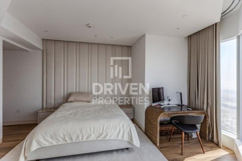 Apartment in Jumeirah Lake Towers, Dubai 2 bedrooms, 139.08 sq.m. № 140489 - photo 11