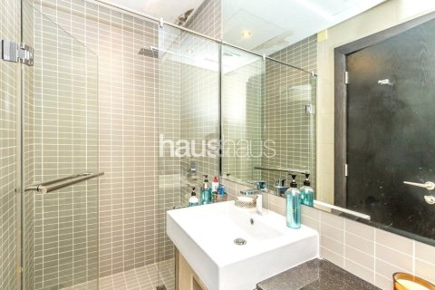 Apartment in Silverene, Dubai Marina, Dubai 2 bedrooms, 135 sq.m. № 45005 - photo 8