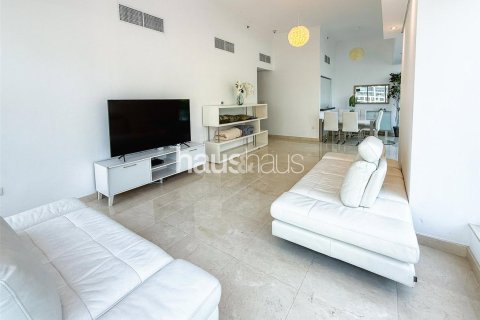 Apartment in Silverene, Dubai Marina, Dubai 2 bedrooms, 135 sq.m. № 45005 - photo 2