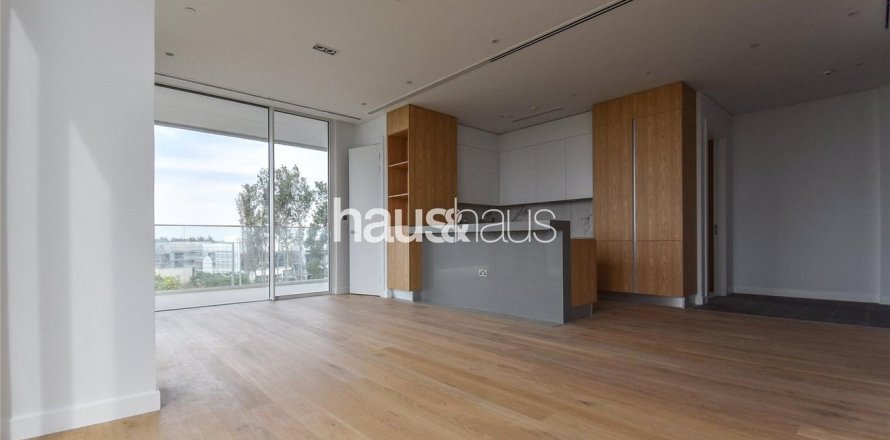Квартира в Аль-Барари, Дубай, 2 спальни, 130м², № 45001