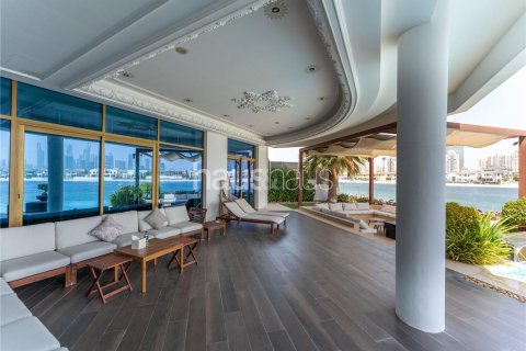 Villa in Palm Jumeirah, Dubai 7 bedrooms, 1262 sq.m. № 43904 - photo 10