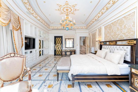 Villa in Palm Jumeirah, Dubai 7 bedrooms, 1262 sq.m. № 43904 - photo 13