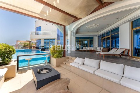 Villa in Palm Jumeirah, Dubai 7 bedrooms, 1262 sq.m. № 43904 - photo 8