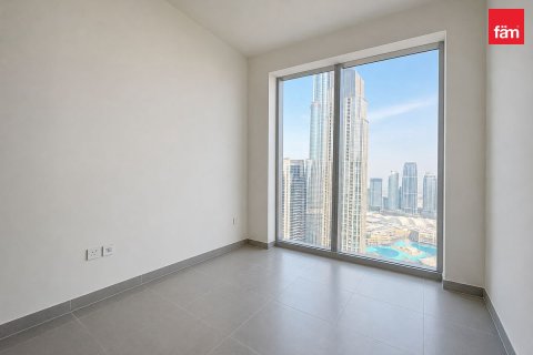 Снять в аренду квартиру в Дубае: 3 спальни, 160м², № 137447 - фото 4