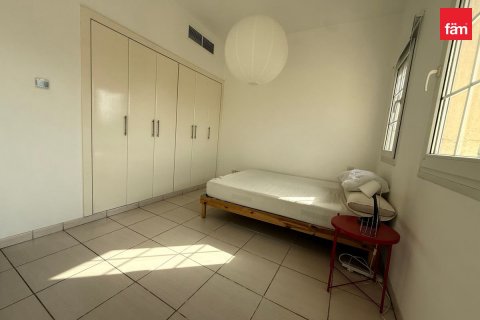Villa in Dubai 2 bedrooms, 255.2 sq.m. № 137762 - photo 7