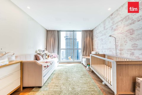 Apartment in Dubai Marina, Dubai 3 bedrooms, 276.8 sq.m. № 112812 - photo 6