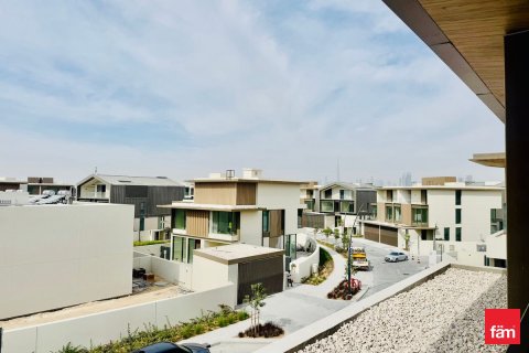 Villa en Dubai, 4 dormitorios, 416.3 m², № 77699