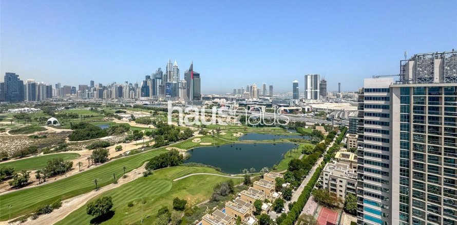 Appartement à The Views, Dubai, 2 chambres, 122 m², № 44543