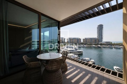 Apartment in Jumeirah Bay Island, Jumeirah, Dubai 3 bedrooms, 250.65 sq.m. № 138729 - photo 28