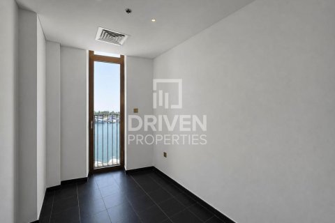 Apartment in Jumeirah Bay Island, Jumeirah, Dubai 3 bedrooms, 250.65 sq.m. № 138729 - photo 14