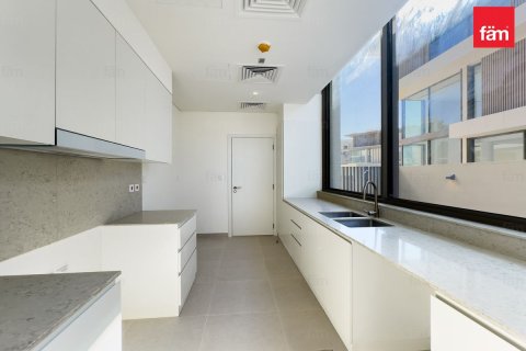 Villa in Dubai 5 bedrooms, 777.9 sq.m. № 114058 - photo 22
