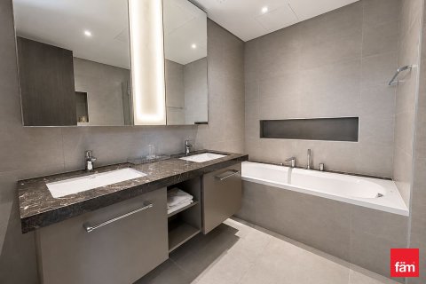 Apartamento en Downtown Dubai (Downtown Burj Dubai), Dubai, 2 dormitorios, 142 m², № 114056 - foto 8