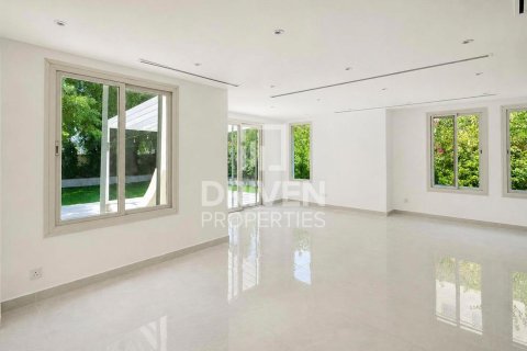 Villa in The Springs, Dubai 3 bedrooms, 326 sq.m. № 128429 - photo 2