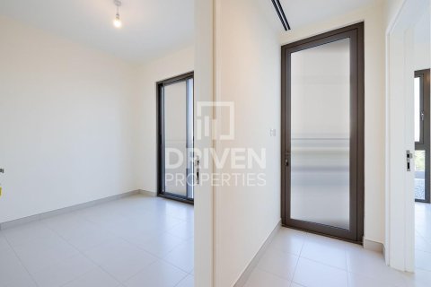 Adosado en EMAAR South, Dubai South (Dubai World Central), Dubai, 4 dormitorios, 250.28 m², № 128432 - foto 6