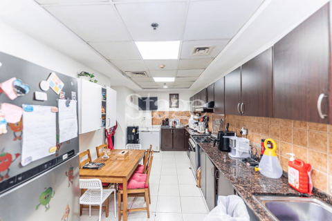 Купить квартиру в Diamond Views, Джумейра Вилладж Серкл, Дубай: 3 спальни, 262м², № 56237 - фото 5