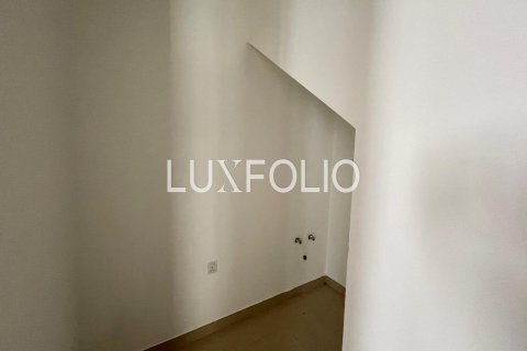 Снять в аренду таунхаус в Arabella Townhouses, Мудон, Дубай: 4 спальни, 235м², № 46390 - фото 23