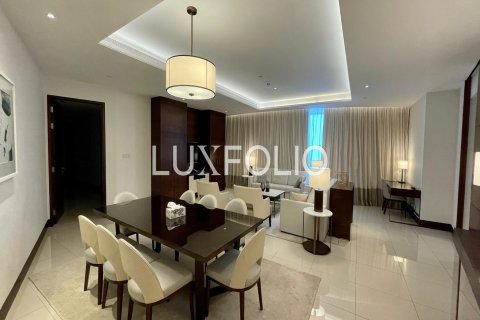 Снять в аренду квартиру в The Address Sky View Towers, Даунтаун Дубай (Даунтаун Бурдж Дубай), Дубай: 3 спальни, 198м², № 46381 - фото 3