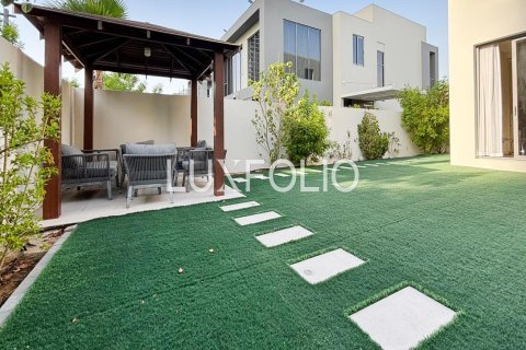 Снять в аренду виллу в Sidra Villas, Дубай Хилс Эстейт, Дубай: 3 спальни, 430м², № 46389 - фото 25