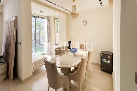 Снять в аренду виллу в Sidra Villas, Дубай Хилс Эстейт, Дубай: 3 спальни, 430м², № 46389 - фото 7