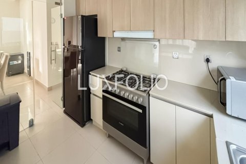 Снять в аренду виллу в Sidra Villas, Дубай Хилс Эстейт, Дубай: 3 спальни, 430м², № 46389 - фото 9