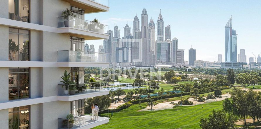 Apartment in The Views, Dubai 3 bedrooms, 178.93 sq.m. № 140189