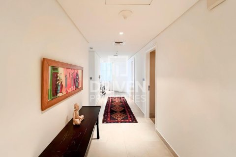 Apartamento en DIFC, Dubai, 2 dormitorios, 157.94 m², № 140185 - foto 12