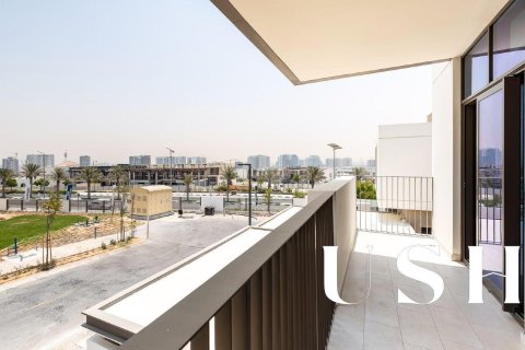Villa in Al Furjan, Dubai 4 bedrooms, 575 sq.m. № 46747 - photo 23