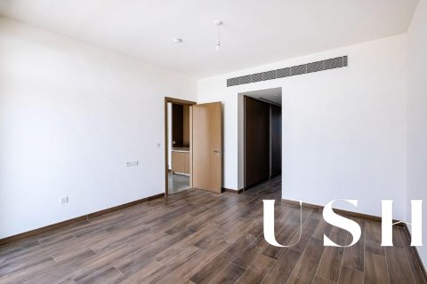 Villa in Al Furjan, Dubai 4 bedrooms, 575 sq.m. № 46747 - photo 14