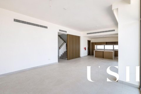 Villa in Al Furjan, Dubai 4 bedrooms, 575 sq.m. № 46747 - photo 3