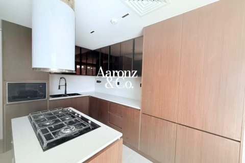 Townhouse in Jumeirah Village Circle, Dubai 4 bedrooms, 286 sq.m. № 137593 - photo 16