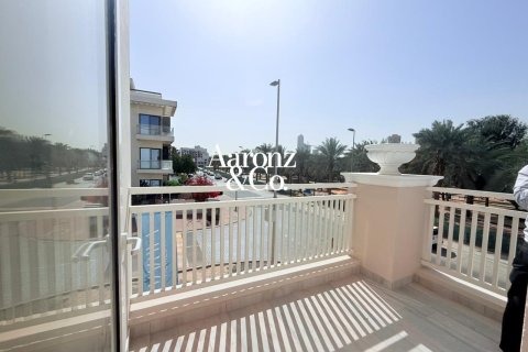 Townhouse in Jumeirah Village Circle, Dubai 4 bedrooms, 286 sq.m. № 137593 - photo 22