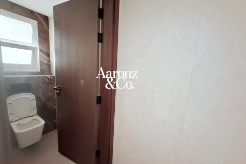 Townhouse in Jumeirah Village Circle, Dubai 4 bedrooms, 286 sq.m. № 137592 - photo 20