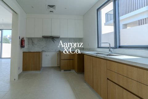 تاون هاوس في Al Furjan, دبي 4 غرف نوم, 349 م² رقم 137594 - صورة 2