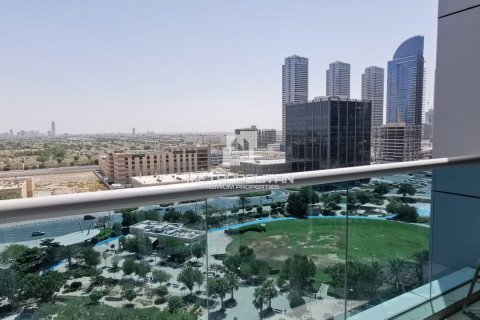Apartment in Jumeirah Lake Towers, Dubai 2 bedrooms, 122 sq.m. № 73152 - photo 9