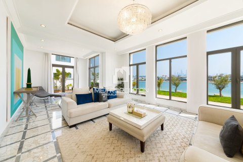 Снять в аренду виллу в Signature Villas, Пальма Джумейра, Дубай: 5 спален, 1245м², № 73154 - фото 8