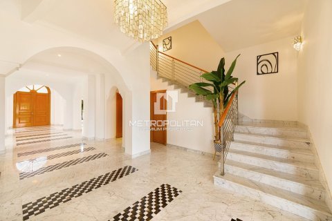 Снять в аренду виллу в Signature Villas, Пальма Джумейра, Дубай: 5 спален, 1245м², № 73154 - фото 17