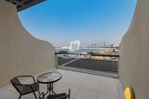 Apartamento en Palm Jumeirah, Dubai, 56 m², № 73153 - foto 3