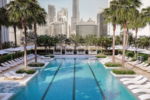 Apartment in Business Bay, Dubai 4 bedrooms, 241 sq.m. № 97070 - photo 19