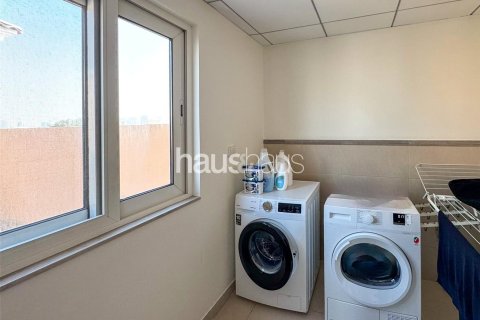 تاون هاوس في Dubai Sports City, دبي 4 غرف نوم, 247 م² رقم 45141 - صورة 11