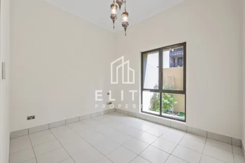 Apartment in Reehan, Old Town, Dubai 2 bedrooms, 282 sq.m. № 141214 - photo 4