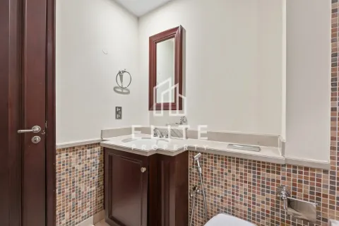 Apartment in Reehan, Old Town, Dubai 2 bedrooms, 282 sq.m. № 141214 - photo 18