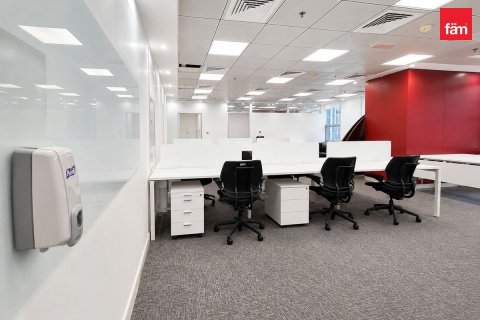 Bureau à Dubai, 133.4 m², № 133171 - photo 8