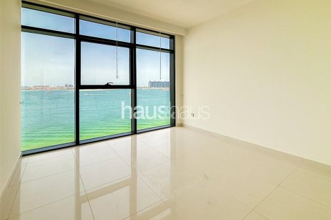 Снять в аренду квартиру в EMAAR Beachfront, Dubai Harbour, Дубай: 2 спальни, 106м², № 45250 - фото 3