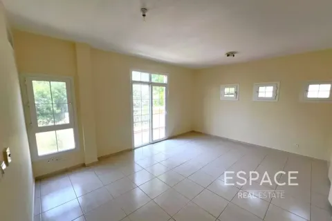 Villa en The Springs, Dubai, 3 dormitorios, 209 m², № 122807 - foto 8