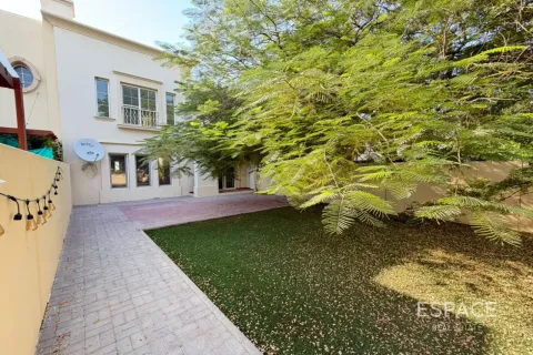 Вилла в Springs 6, The Springs, Дубай, 3 спальни, 228м², № 122809