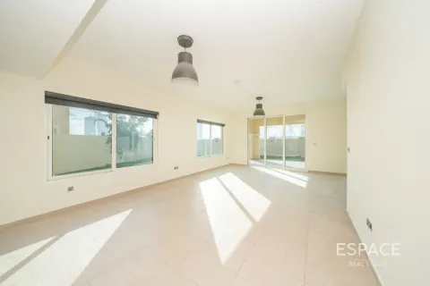 Villa in Legacy Nova Villas, Jumeirah Park, Dubai 4 bedrooms, 455 sq.m. № 122970