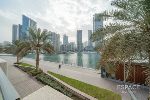 Appartement à Dubai Marina, Dubai, 3 chambres, 266 m², № 122968