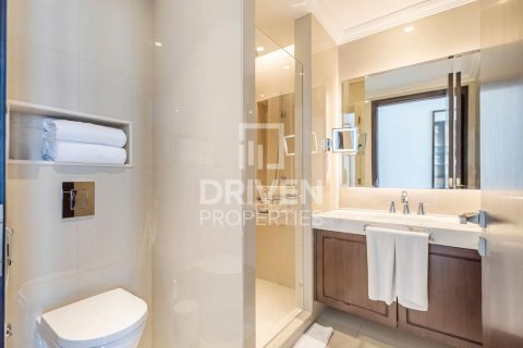 Снять в аренду квартиру в The Address Residence Fountain Views, Даунтаун Дубай (Даунтаун Бурдж Дубай), Дубай: 2 спальни, 146.79м², № 128502 - фото 13